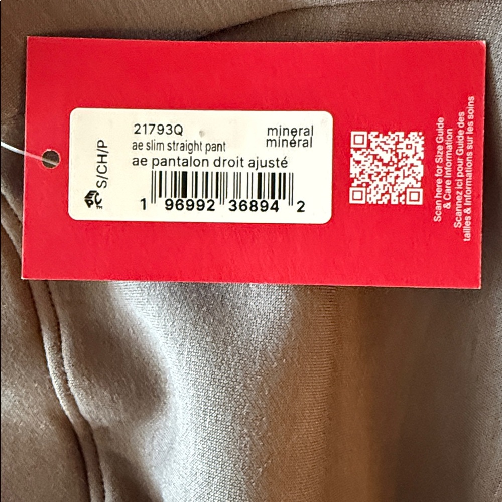 SPANX Air Essentials slim straight pant - Picture 4 of 5